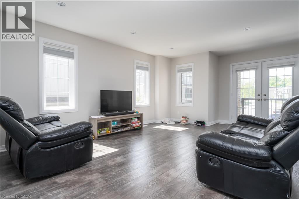 115 South Creek Drive Unit# 7a, Kitchener, Ontario  N2P 0H2 - Photo 7 - 40855262