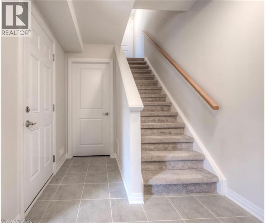115 South Creek Drive Unit# 7a, Kitchener, Ontario  N2P 0H2 - Photo 2 - 40855262