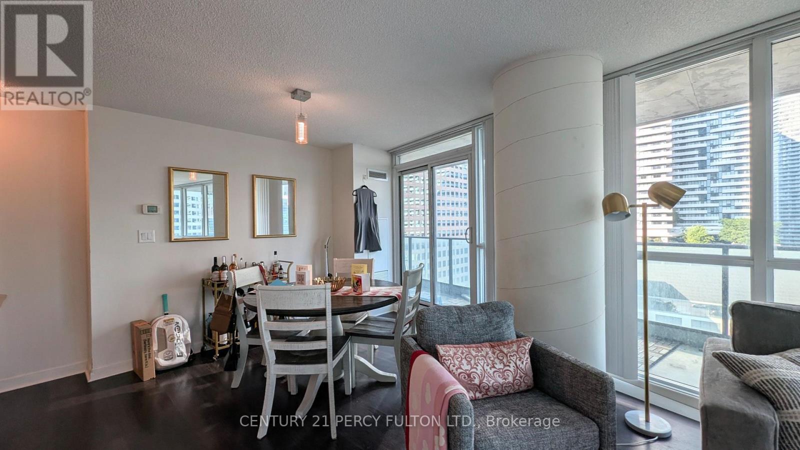1303 - 33 Bay Street, Toronto, Ontario  M5J 2Z3 - Photo 6 - C13672164