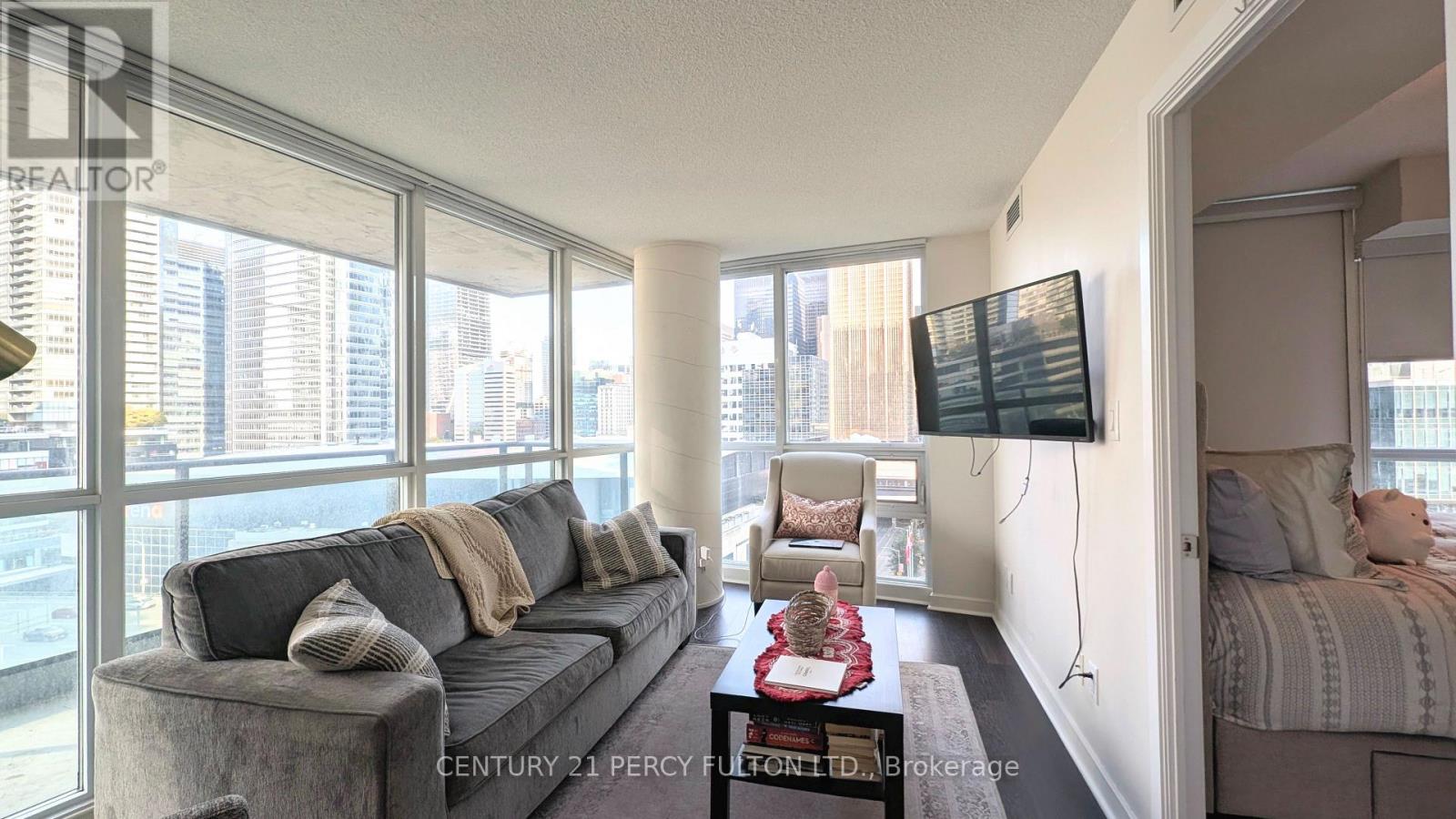 1303 - 33 Bay Street, Toronto, Ontario  M5J 2Z3 - Photo 8 - C13672164