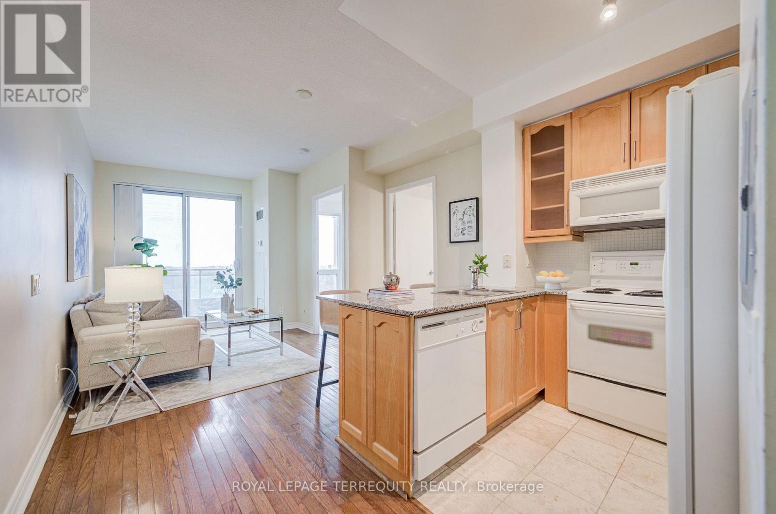 1509 - 60 Byng Avenue, Toronto, Ontario  M2N 7K3 - Photo 9 - C13672198