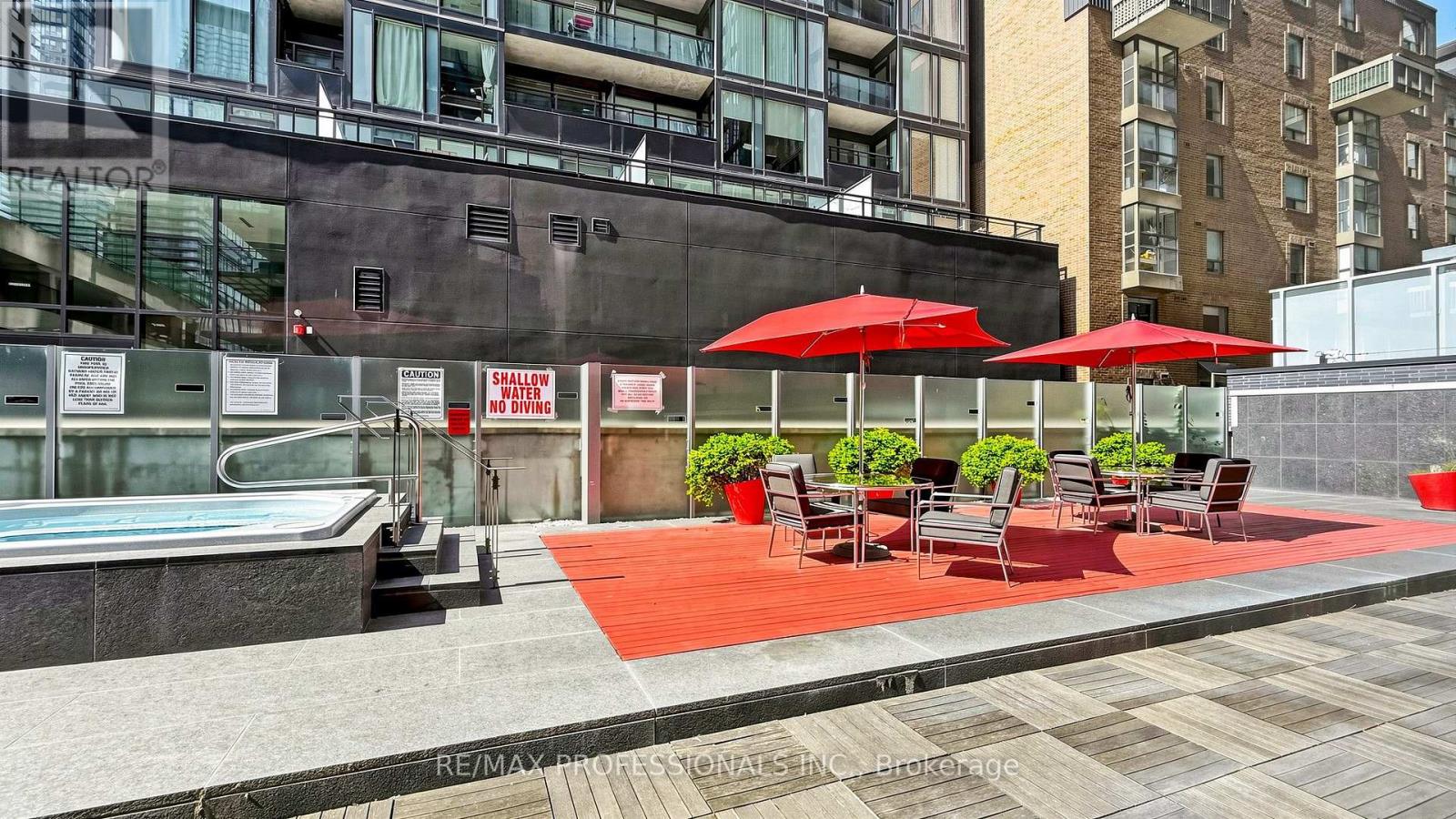 2008 - 22 Wellesley Street E, Toronto, Ontario  M4Y 1G3 - Photo 36 - C13672274