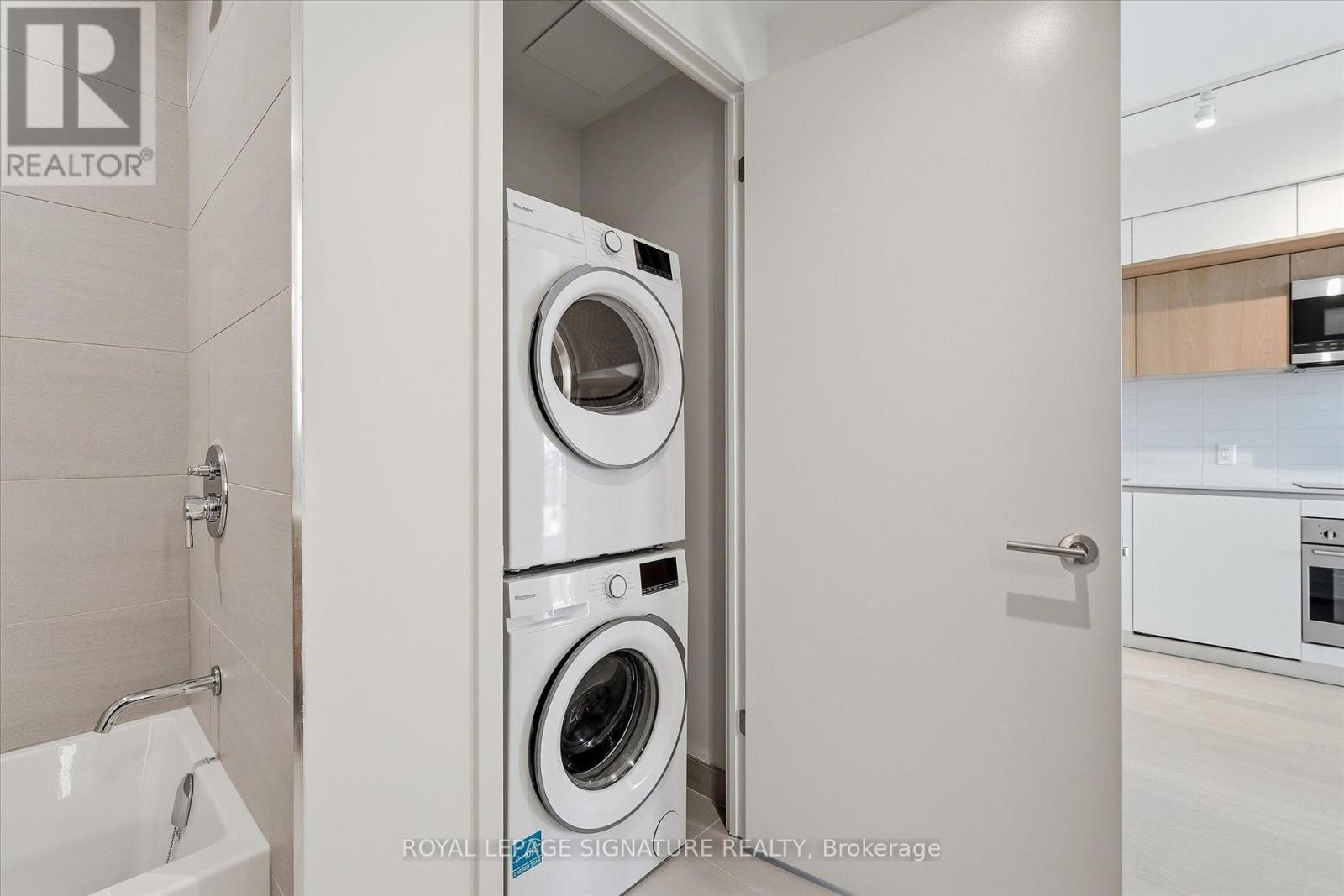 1004 - 322 Dupont Street, Toronto, Ontario  M5R 0E3 - Photo 23 - C13672302