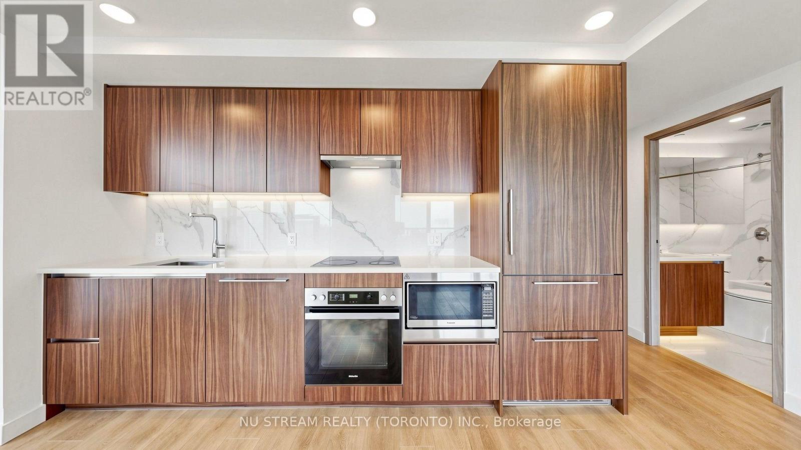 4805 - 3 Concord Cityplace Way, Toronto, Ontario M5V 0X4 - Photo 11 - C13672332