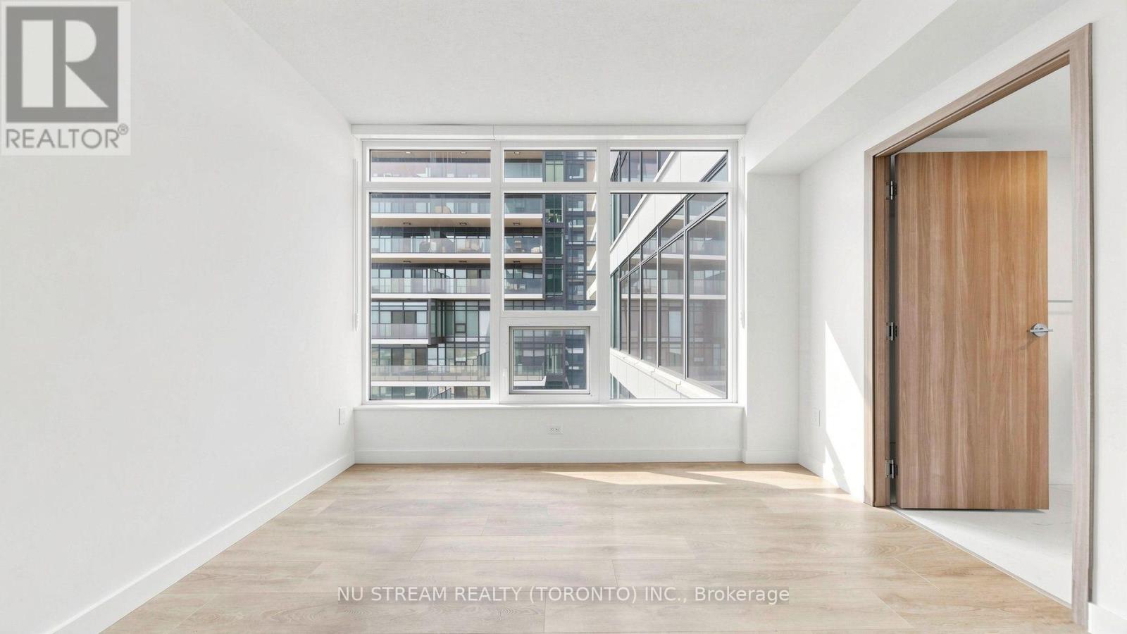 4805 - 3 Concord Cityplace Way, Toronto, Ontario M5V 0X4 - Photo 16 - C13672332