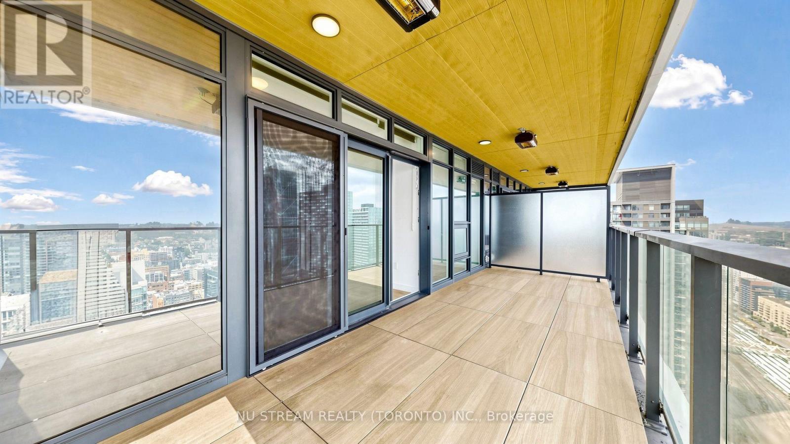 4805 - 3 Concord Cityplace Way, Toronto, Ontario M5V 0X4 - Photo 33 - C13672332