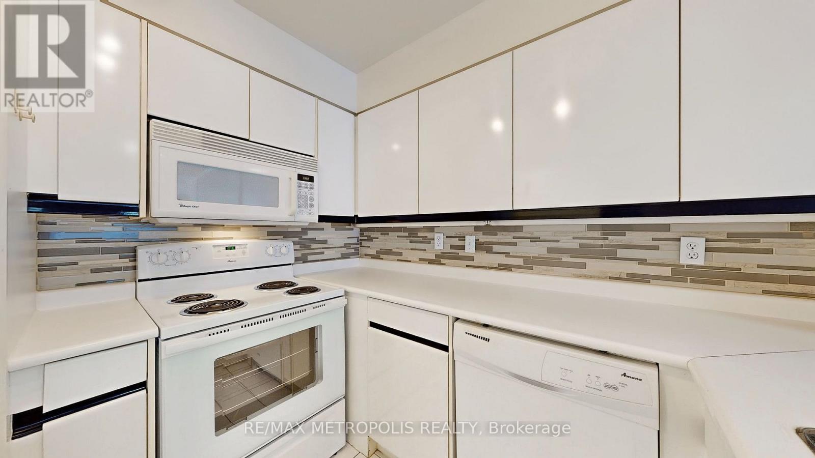 904 - 7 Carlton Street, Toronto, Ontario  M5B 2M3 - Photo 14 - C13672338