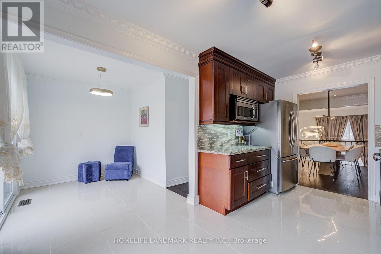 53 Chipwood Crescent, Toronto, Ontario  M2J 3X6 - Photo 15 - C13672358