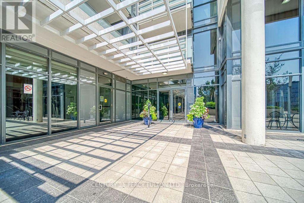 1107 - 400 Adelaide Street E, Toronto, Ontario  M5A 4S3 - Photo 4 - C13672368