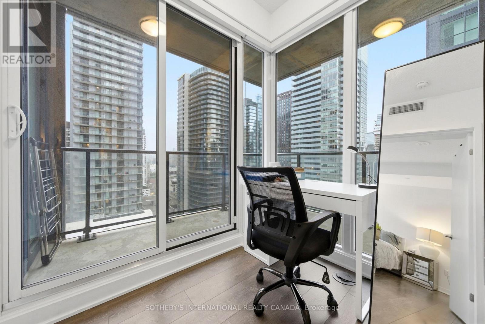 3208 - 125 Blue Jays Way, Toronto, Ontario  M5V 0N5 - Photo 17 - C13672402