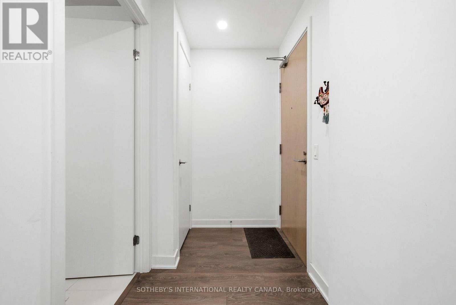 3208 - 125 Blue Jays Way, Toronto, Ontario  M5V 0N5 - Photo 5 - C13672402
