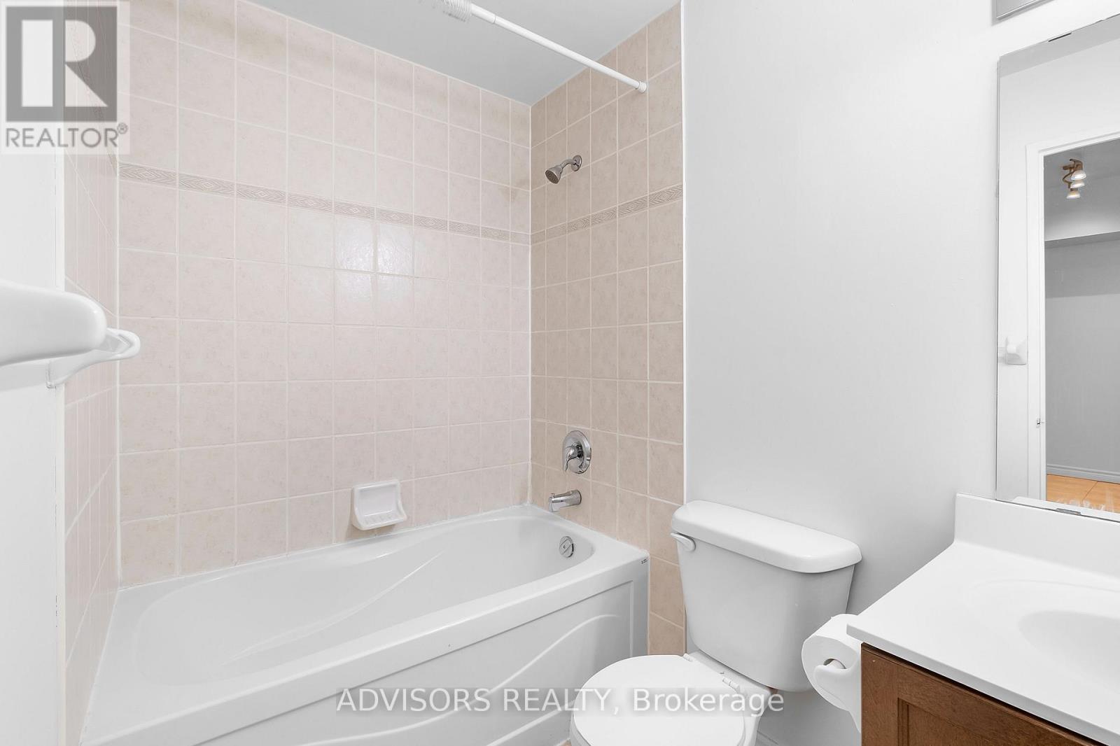 209 - 11 Christie Street, Toronto, Ontario  M6G 3B1 - Photo 9 - C13658620