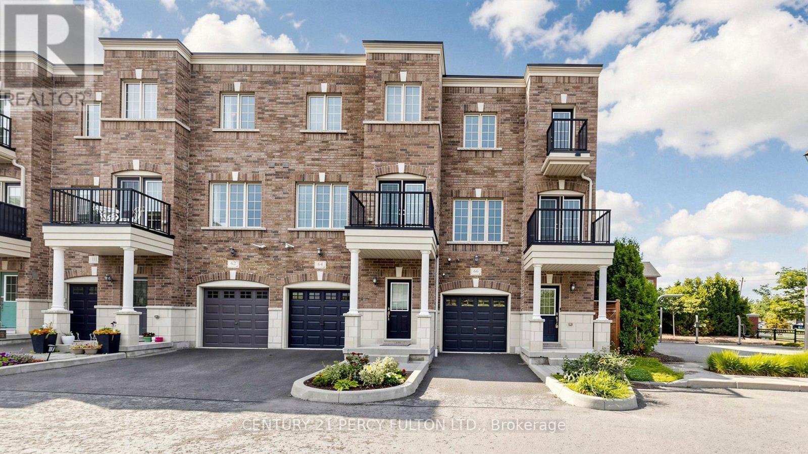 64 Ferris Square, Clarington, Ontario  L1E 0J2 - Photo 3 - E13672162