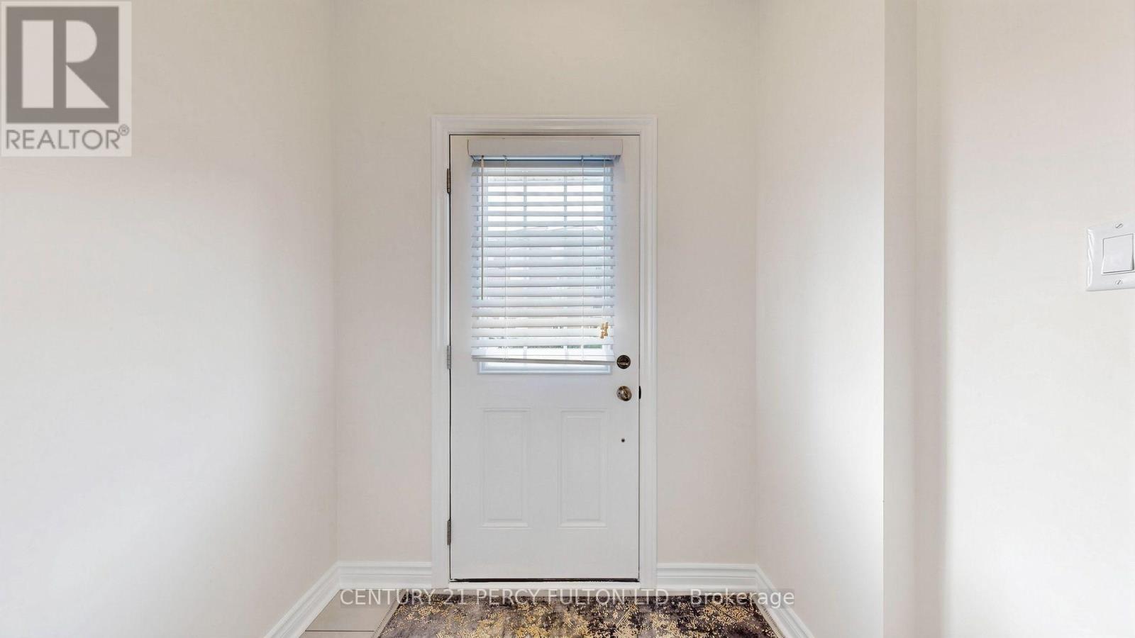 64 Ferris Square, Clarington, Ontario  L1E 0J2 - Photo 5 - E13672162