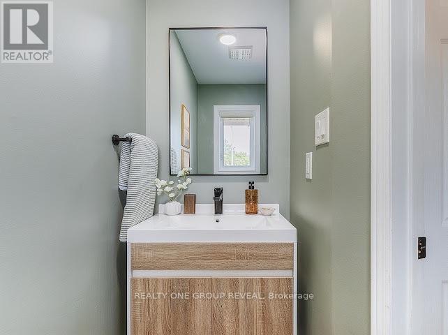 6 Steinway Drive, Scugog, Ontario  L9L 1V3 - Photo 6 - E13672202