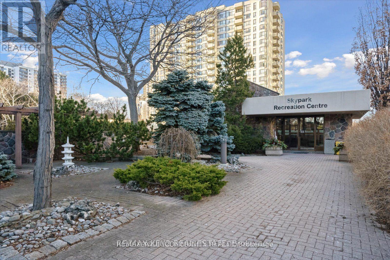 511 - 225 Bamburgh Circle, Toronto, Ontario  M1W 3X9 - Photo 2 - E13672356