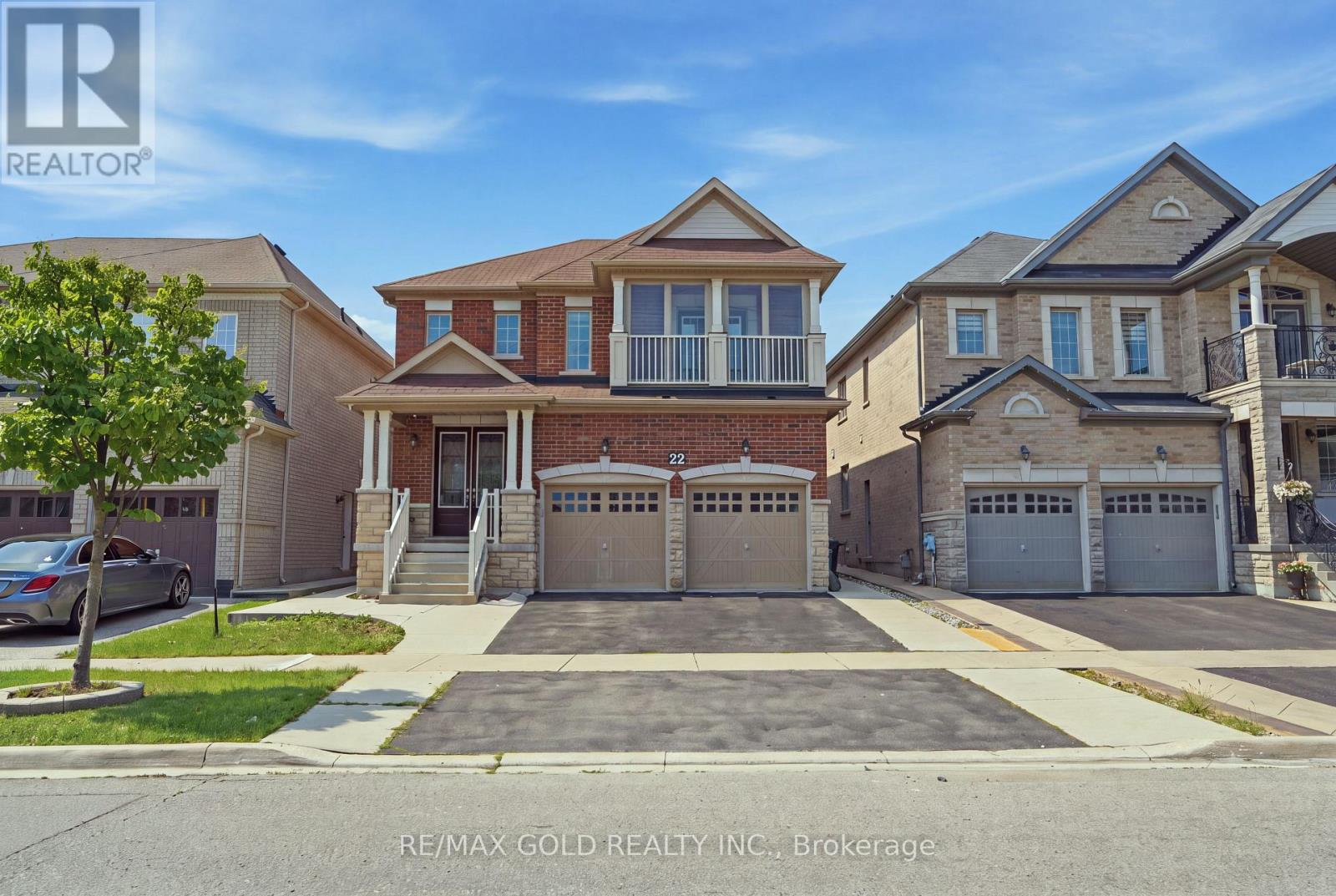 22 DURANGO DRIVE, Brampton, Ontario
