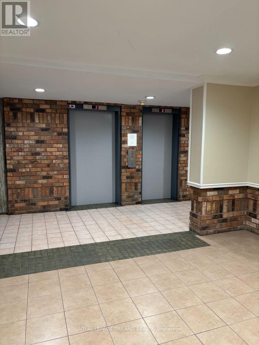310 - 986 Huron Street, London East, Ontario  N5Y 5E4 - Photo 4 - X13671964