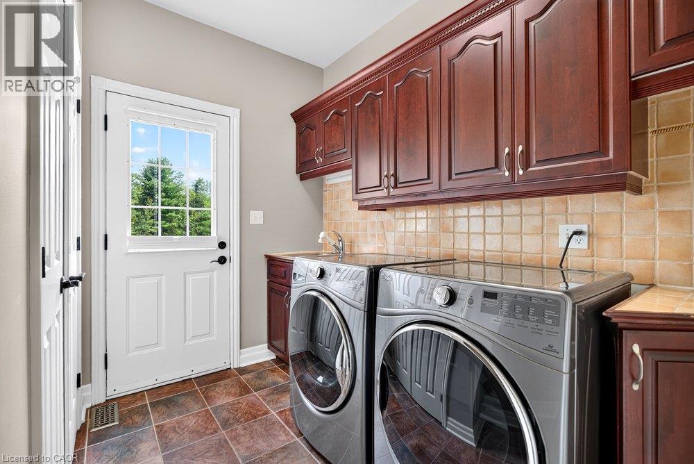 110 Concession 11 Road E, Freelton, Ontario  L8B 1H8 - Photo 13 - 40855627
