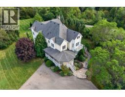 110 CONCESSION 11 Road E, Freelton, Ontario