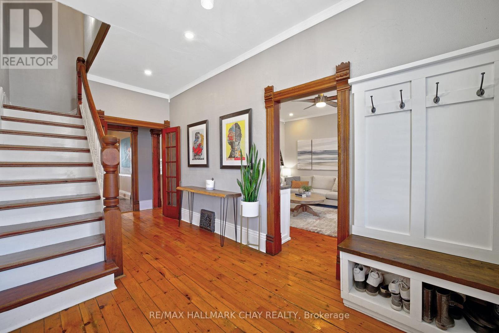 37 Main Street W, New Tecumseth, Ontario  L0G 1A0 - Photo 17 - N13672324
