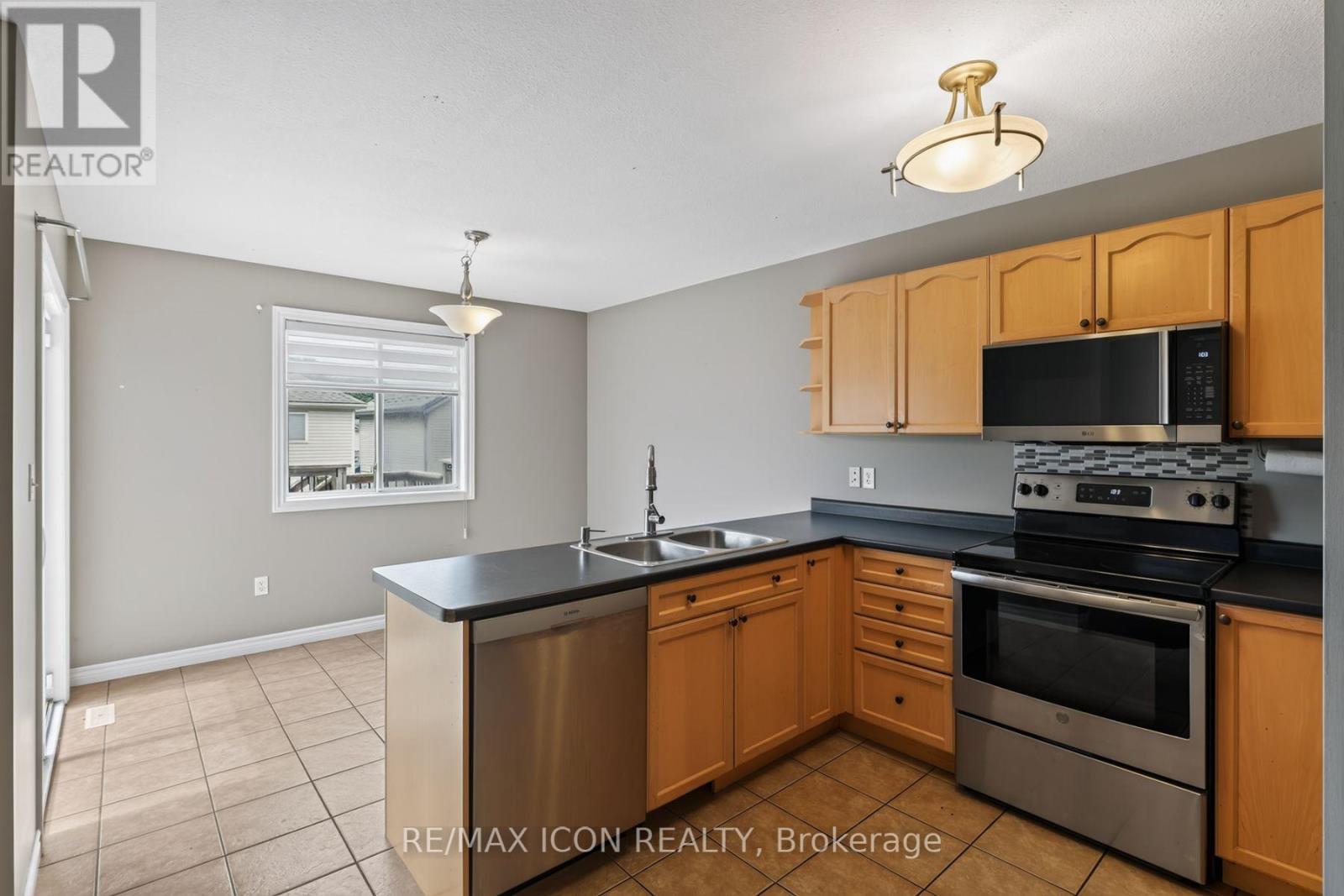 524 Ontario Street, Woodstock, Ontario  N4V 1H2 - Photo 10 - X13500978