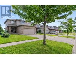 571 CHAMPLAIN AVENUE, Woodstock, Ontario