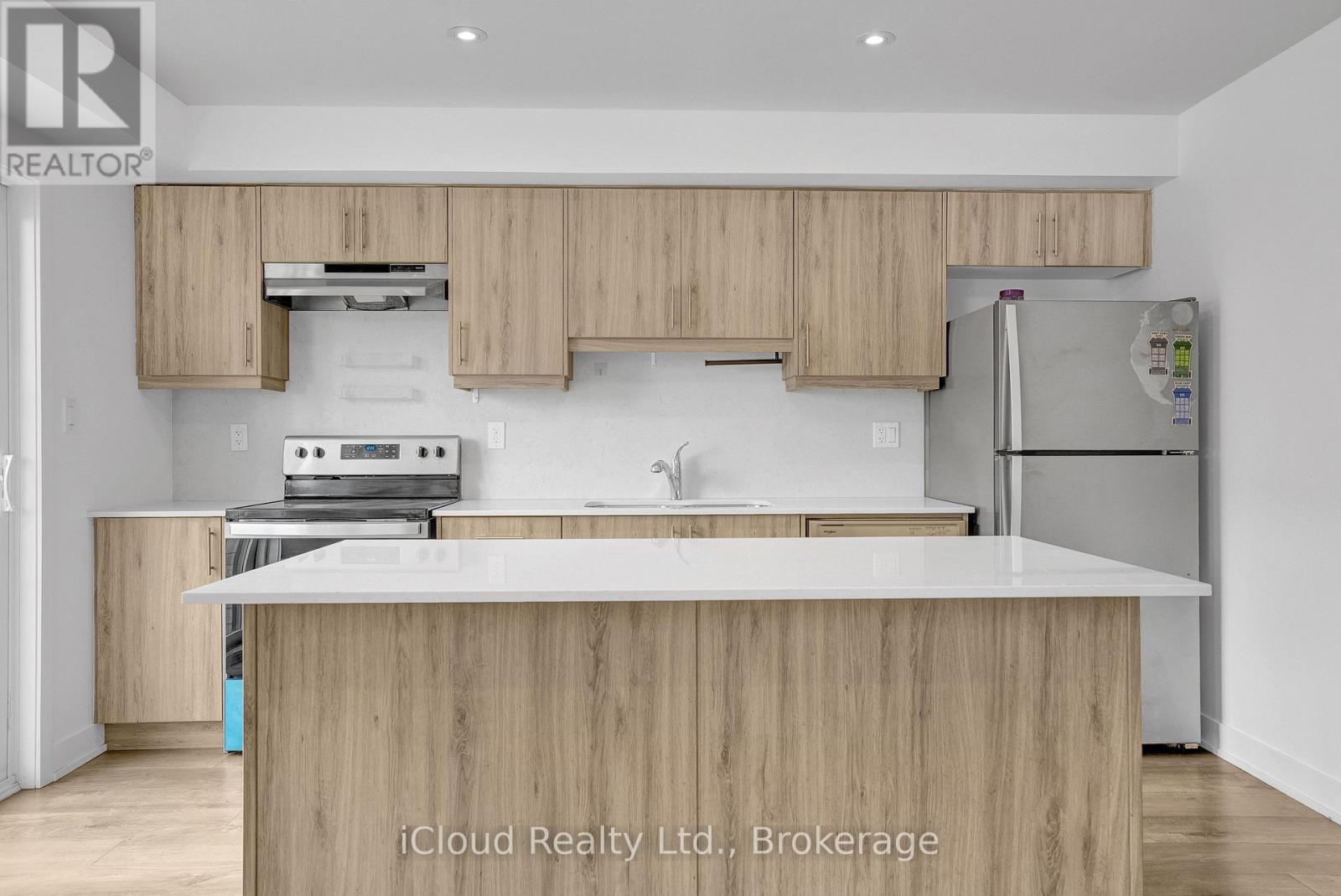35 Wagon Lane, Barrie, Ontario  L9J 0V4 - Photo 16 - S13672310