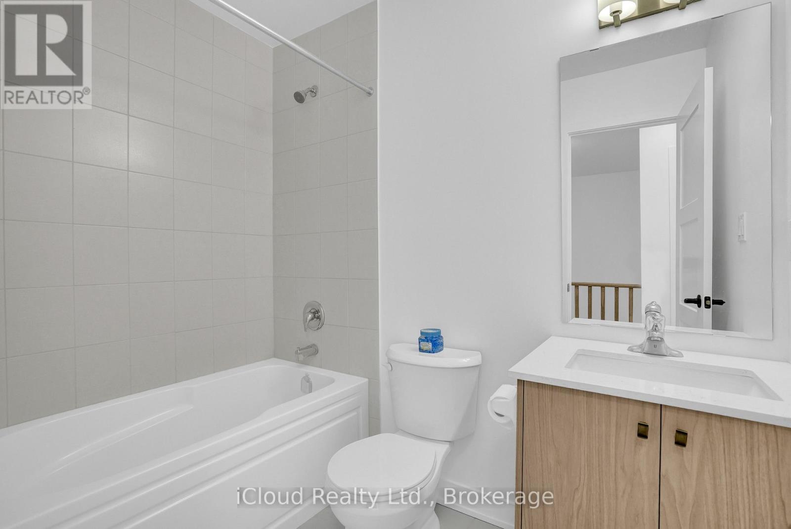 35 Wagon Lane, Barrie, Ontario  L9J 0V4 - Photo 29 - S13672310