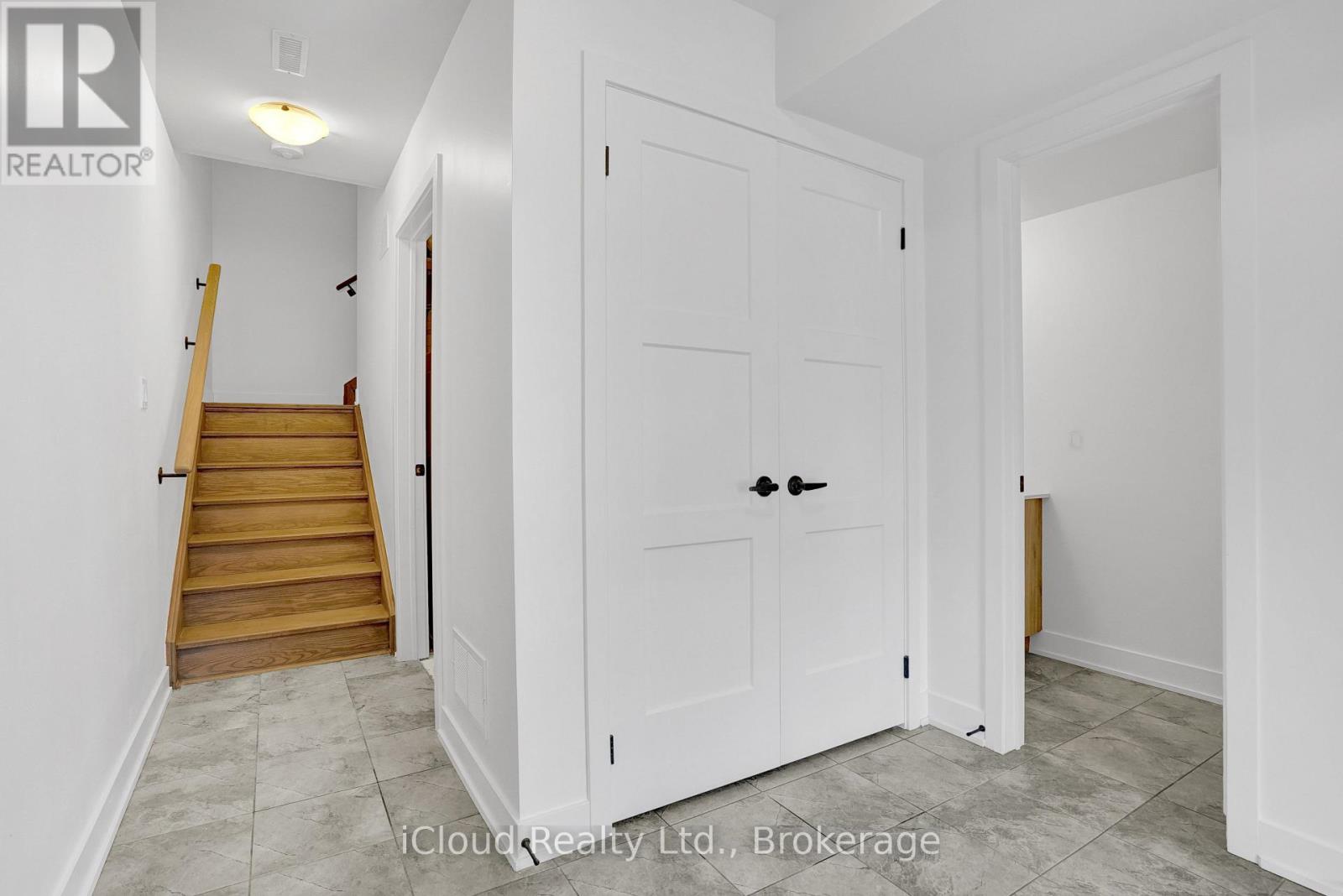 35 Wagon Lane, Barrie, Ontario  L9J 0V4 - Photo 31 - S13672310