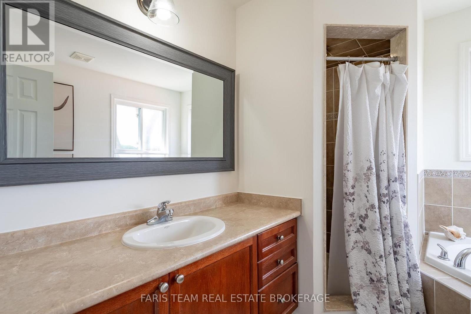 115 Winchester Terrace, Barrie, Ontario  L4M 0B3 - Photo 20 - S13672328