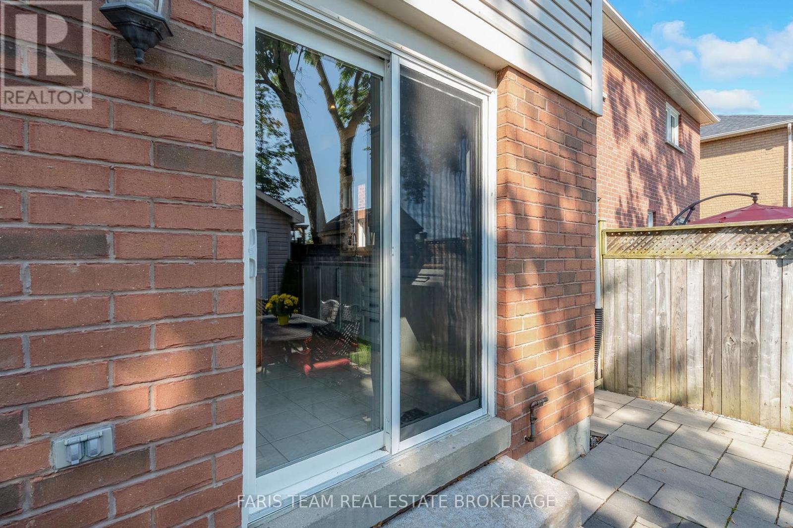 115 Winchester Terrace, Barrie, Ontario  L4M 0B3 - Photo 35 - S13672328