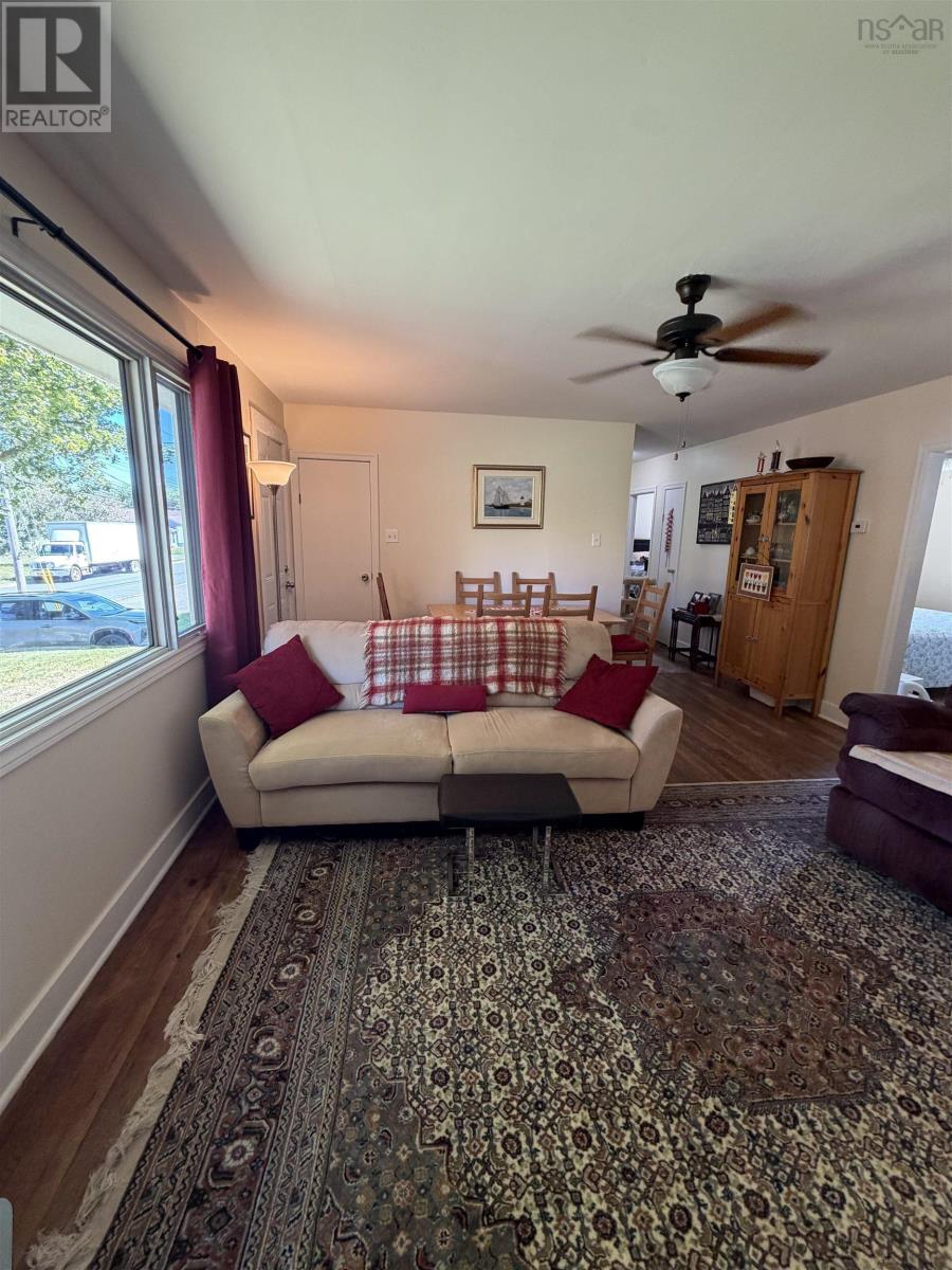 15 Coady Avenue     B2g 1t9, Antigonish, Nova Scotia  B2G 1T9 - Photo 15 - 202619863