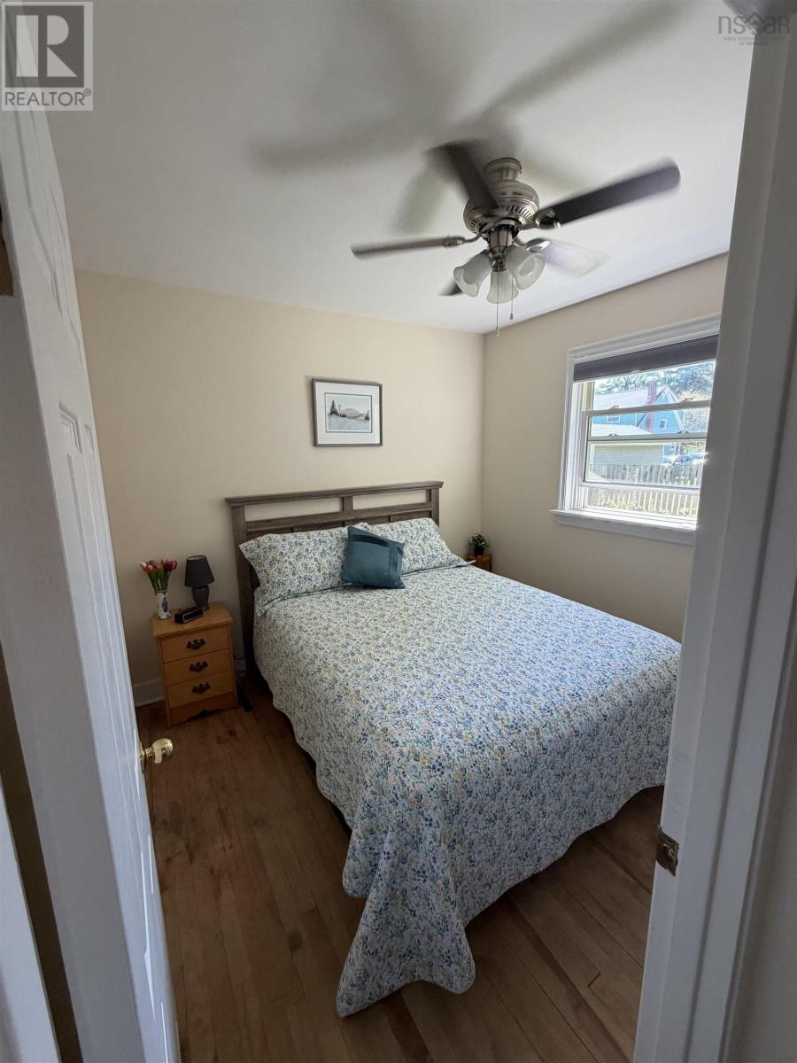 15 Coady Avenue     B2g 1t9, Antigonish, Nova Scotia  B2G 1T9 - Photo 18 - 202619863