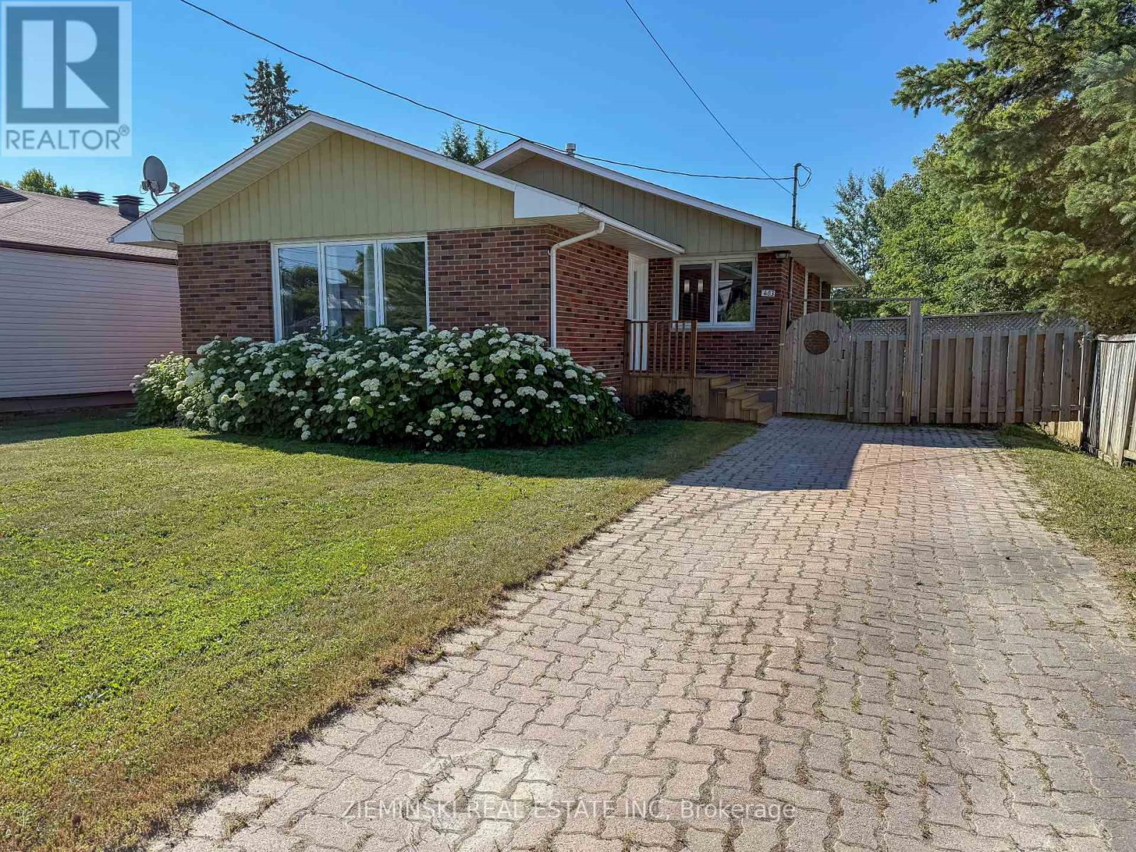 403 YOUNG STREET, Timmins, Ontario