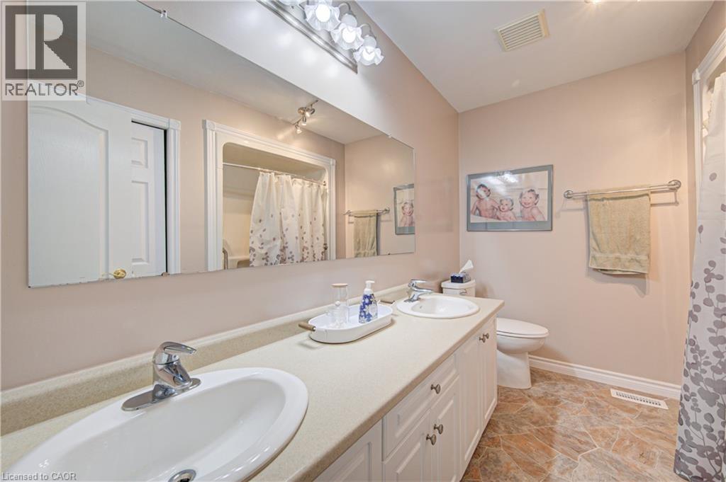 71 Beasley Crescent Unit# 1, Cambridge, Ontario  N1T 1P5 - Photo 33 - 40839636