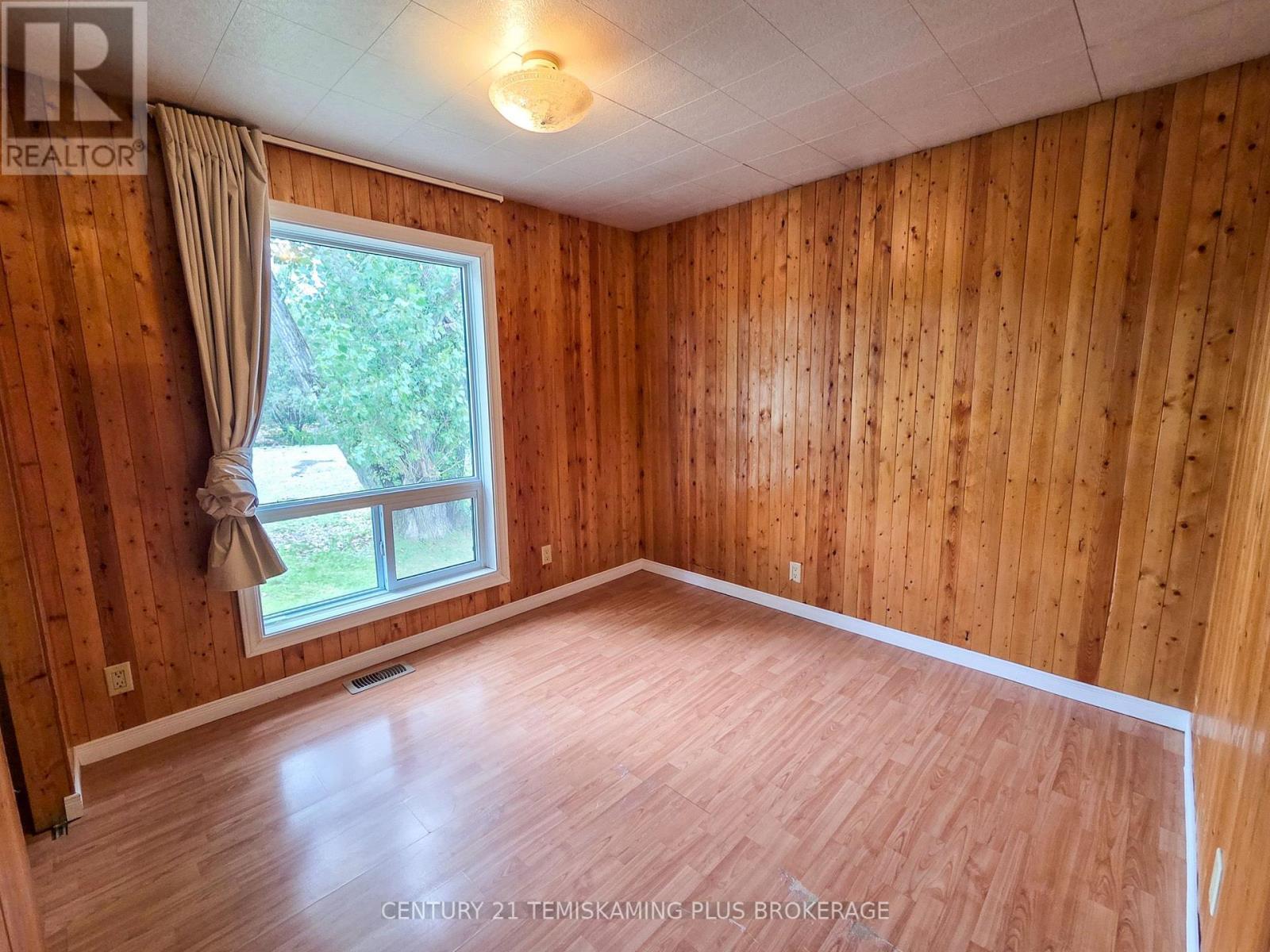 51 Third Avenue, Kirkland Lake, Ontario  P0K 1L0 - Photo 11 - T13670310