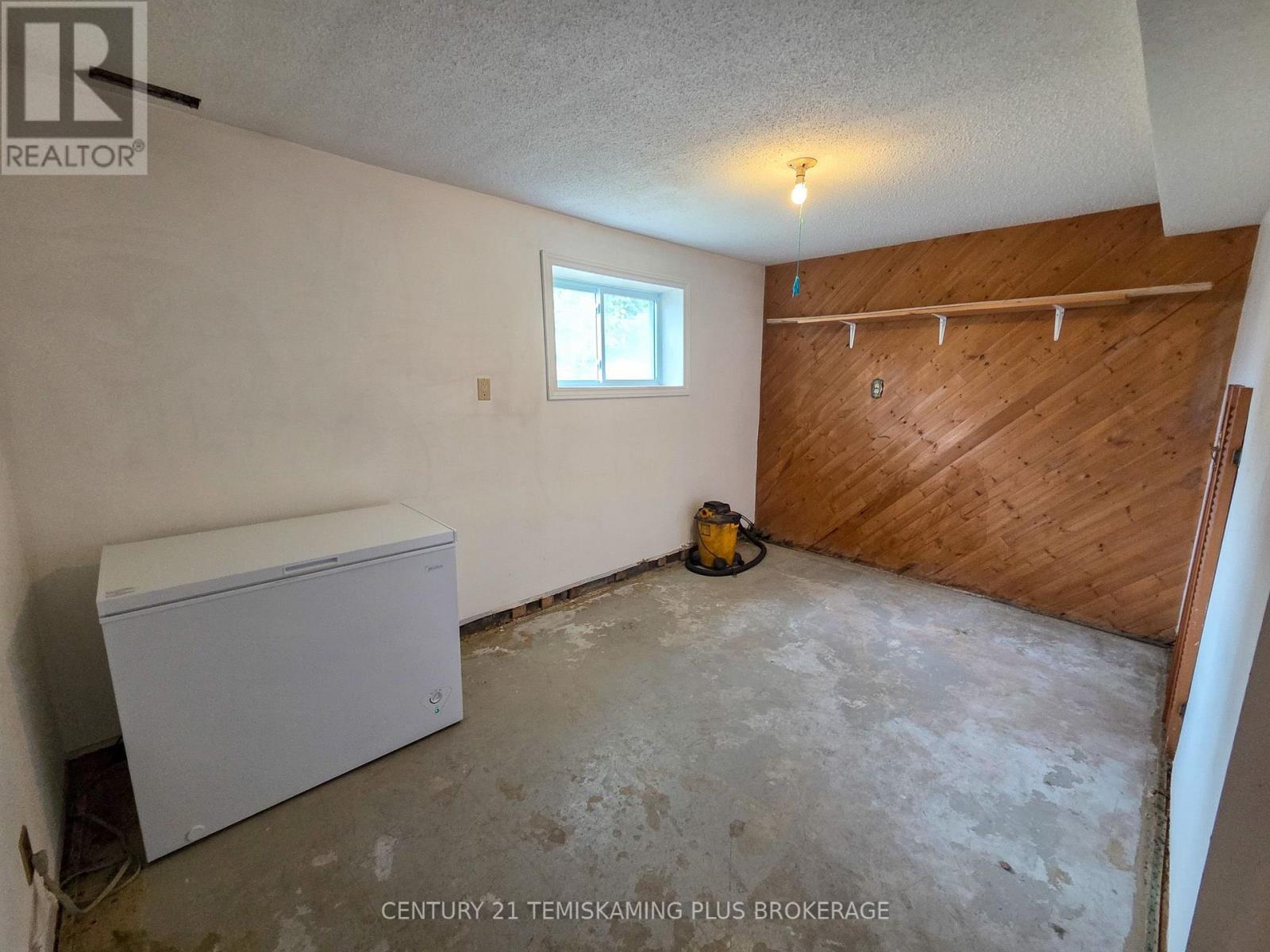 51 Third Avenue, Kirkland Lake, Ontario  P0K 1L0 - Photo 15 - T13670310