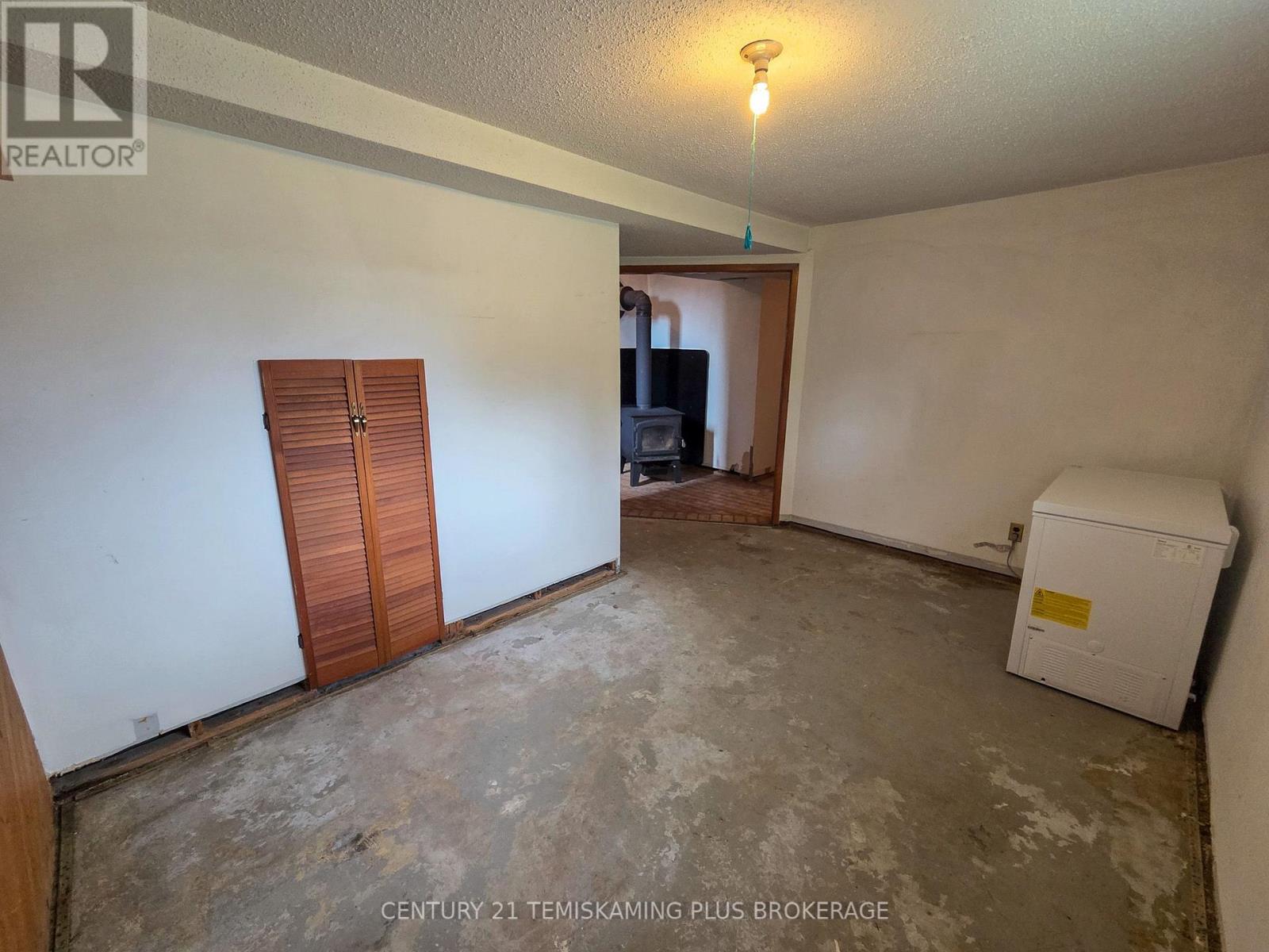 51 Third Avenue, Kirkland Lake, Ontario  P0K 1L0 - Photo 16 - T13670310