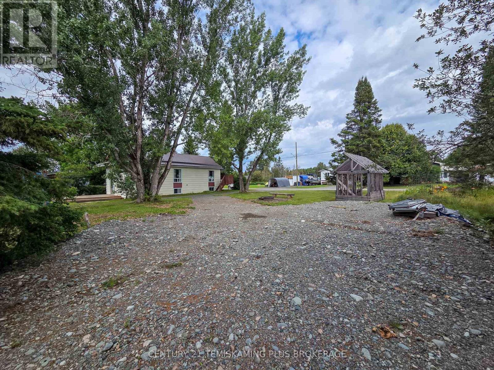 51 Third Avenue, Kirkland Lake, Ontario  P0K 1L0 - Photo 32 - T13670310