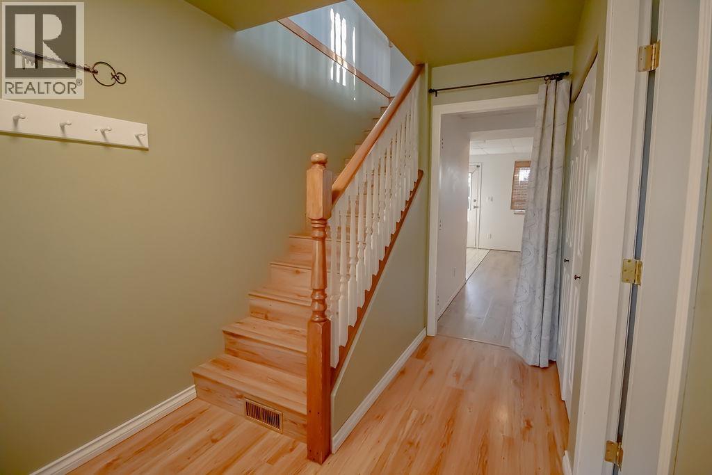 365 Morice Avenue, Fort St. James, British Columbia  V0J 1P0 - Photo 3 - R3155287