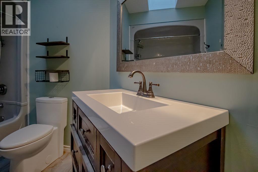 365 Morice Avenue, Fort St. James, British Columbia  V0J 1P0 - Photo 25 - R3155287