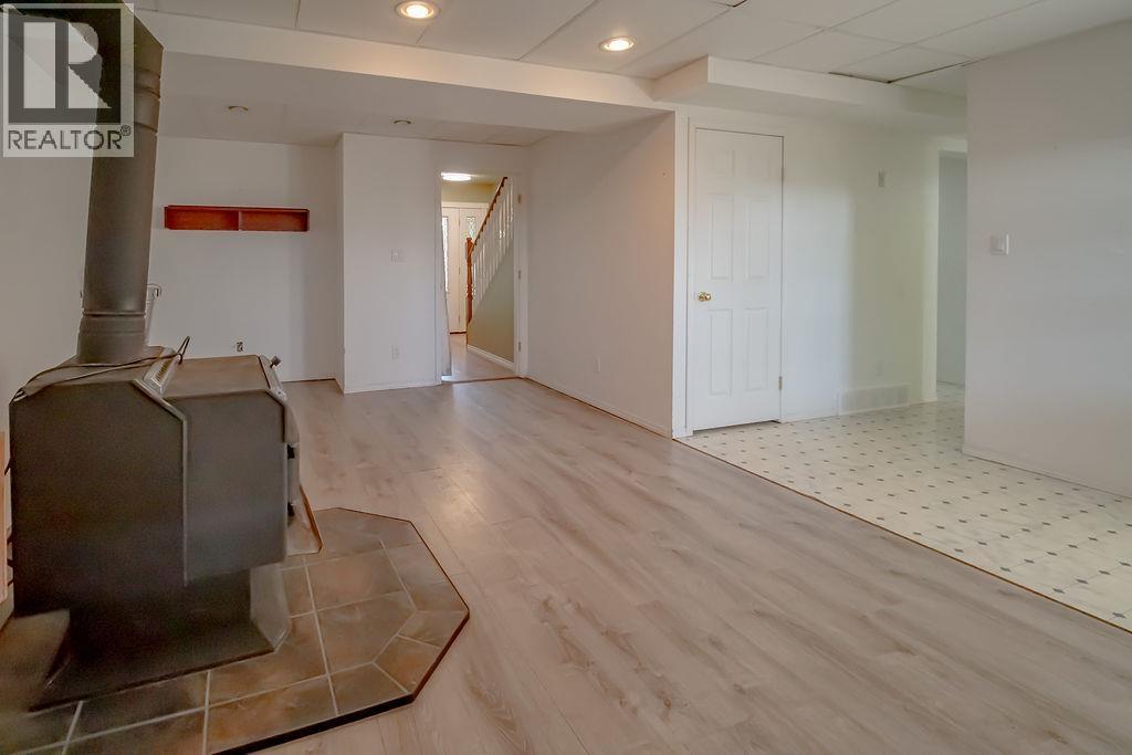 365 Morice Avenue, Fort St. James, British Columbia  V0J 1P0 - Photo 19 - R3155287