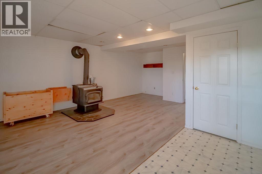 365 Morice Avenue, Fort St. James, British Columbia  V0J 1P0 - Photo 20 - R3155287