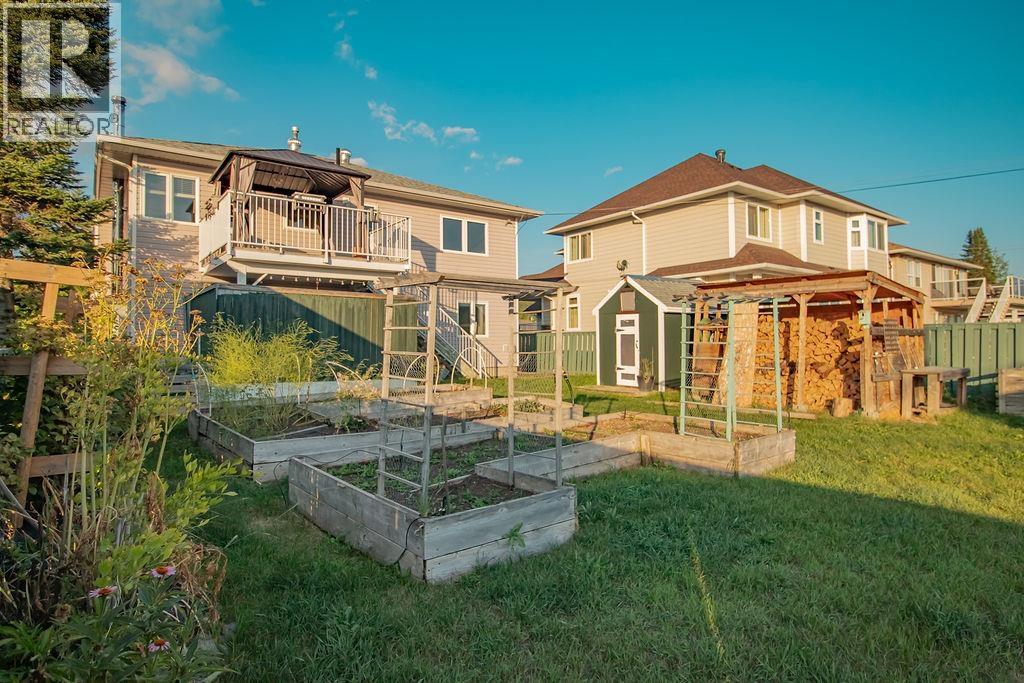 365 Morice Avenue, Fort St. James, British Columbia  V0J 1P0 - Photo 30 - R3155287