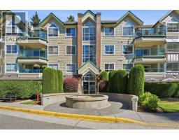 301 3680 BANFF COURT, North Vancouver, British Columbia
