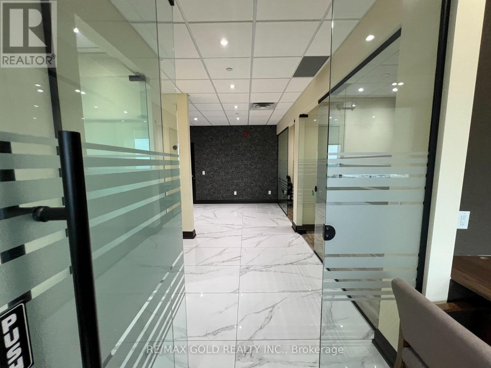 612 - 218 Export Boulevard, Mississauga, Ontario  L5S 0A7 - Photo 15 - W13672188