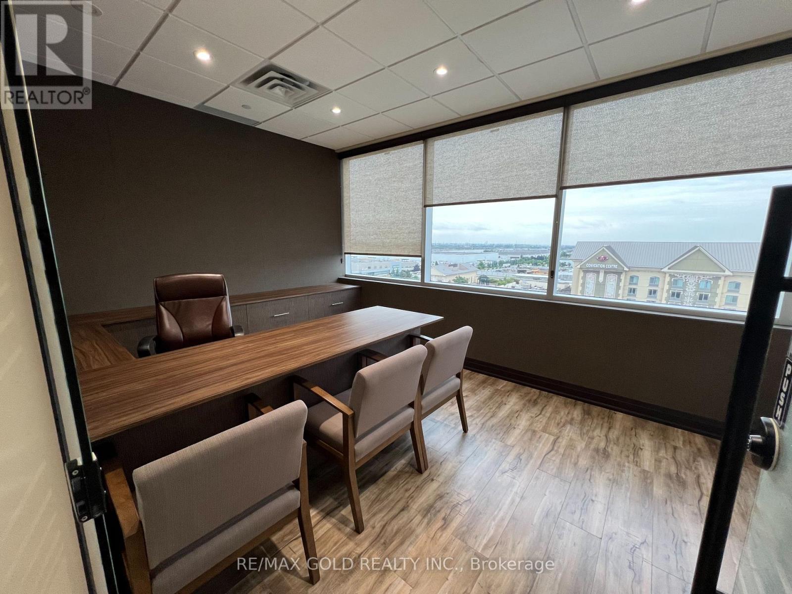 612 - 218 Export Boulevard, Mississauga, Ontario  L5S 0A7 - Photo 9 - W13672188