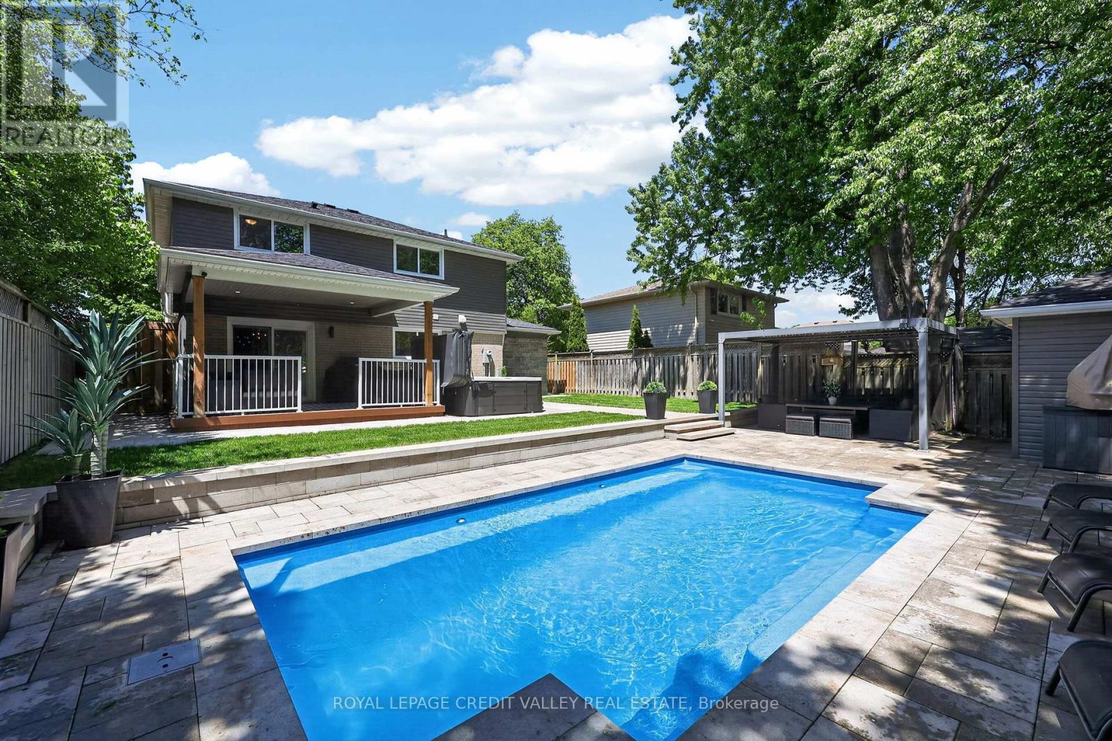 185 Bartley Bull Parkway, Brampton, Ontario  L6W 2K1 - Photo 43 - W13672240