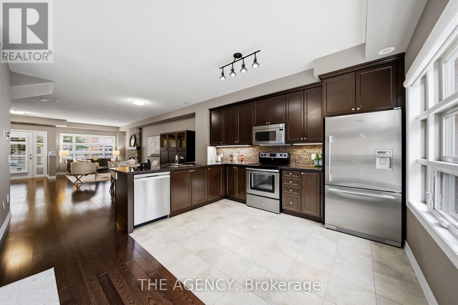 23 - 2460 Prince Michael Drive, Oakville, Ontario  L6H 0G8 - Photo 18 - W13672258